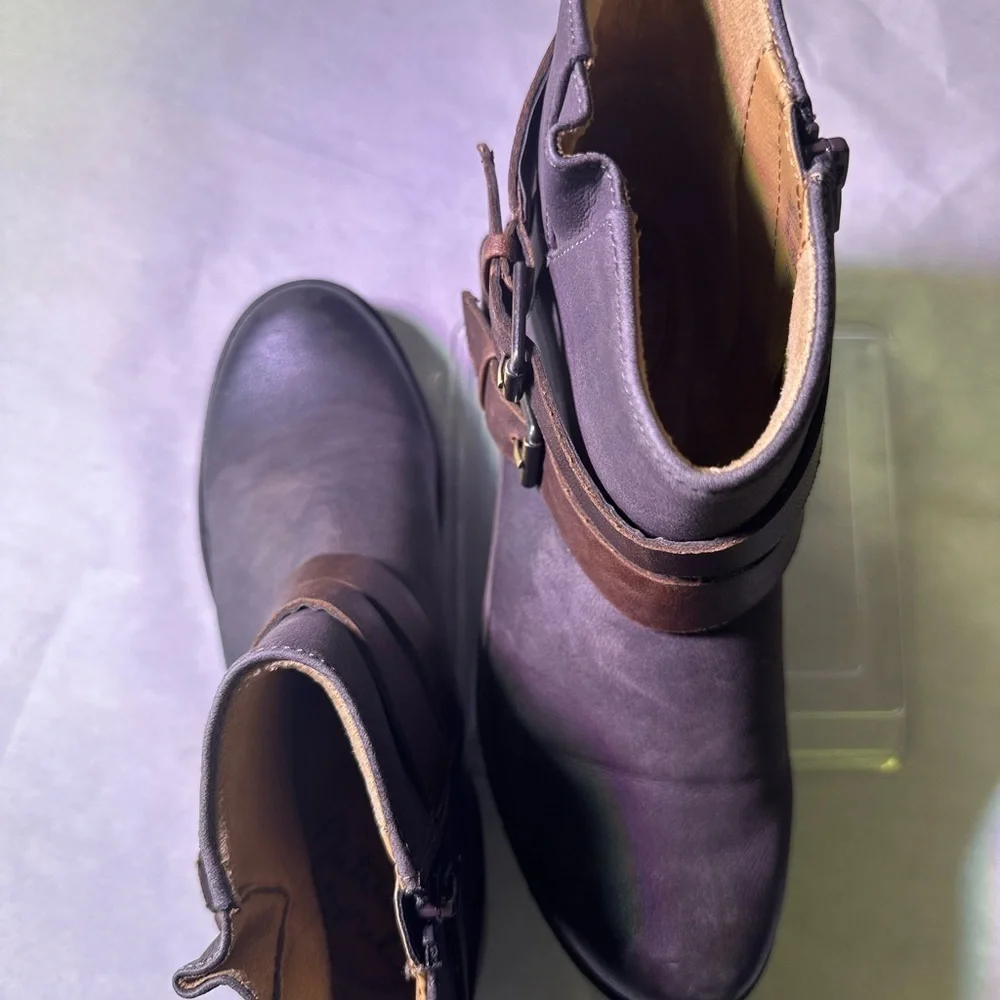 SOUL Naturalizer Women's Dark Brown Ankle Booties